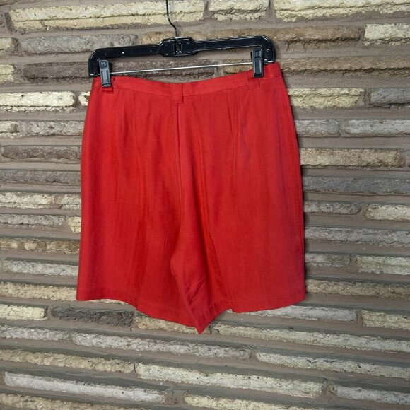 Tommy Bahama Vintage Red 100% Silk Flat Front Shorts Size 4 - Picture 3 of 7